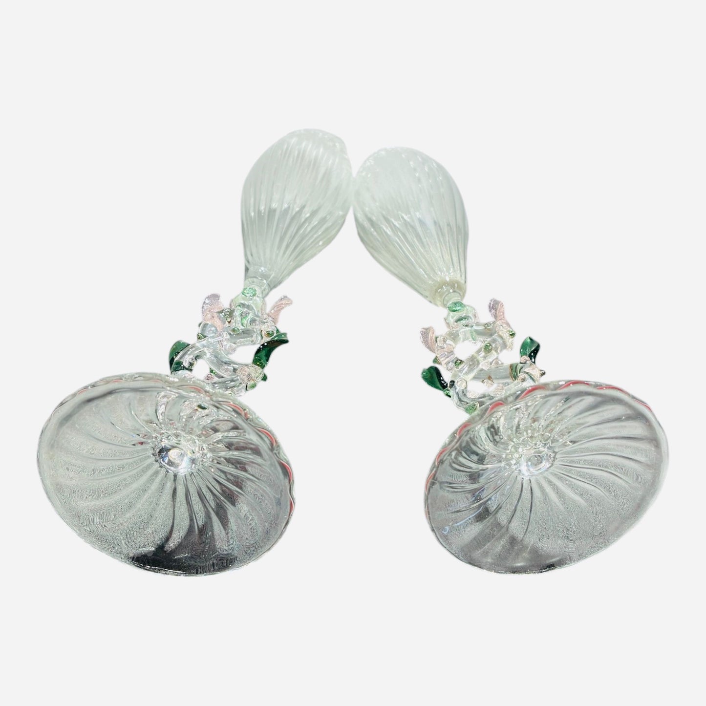 Coppia di calici in vetro di Murano soffiato con decoro rosa anni ‘50