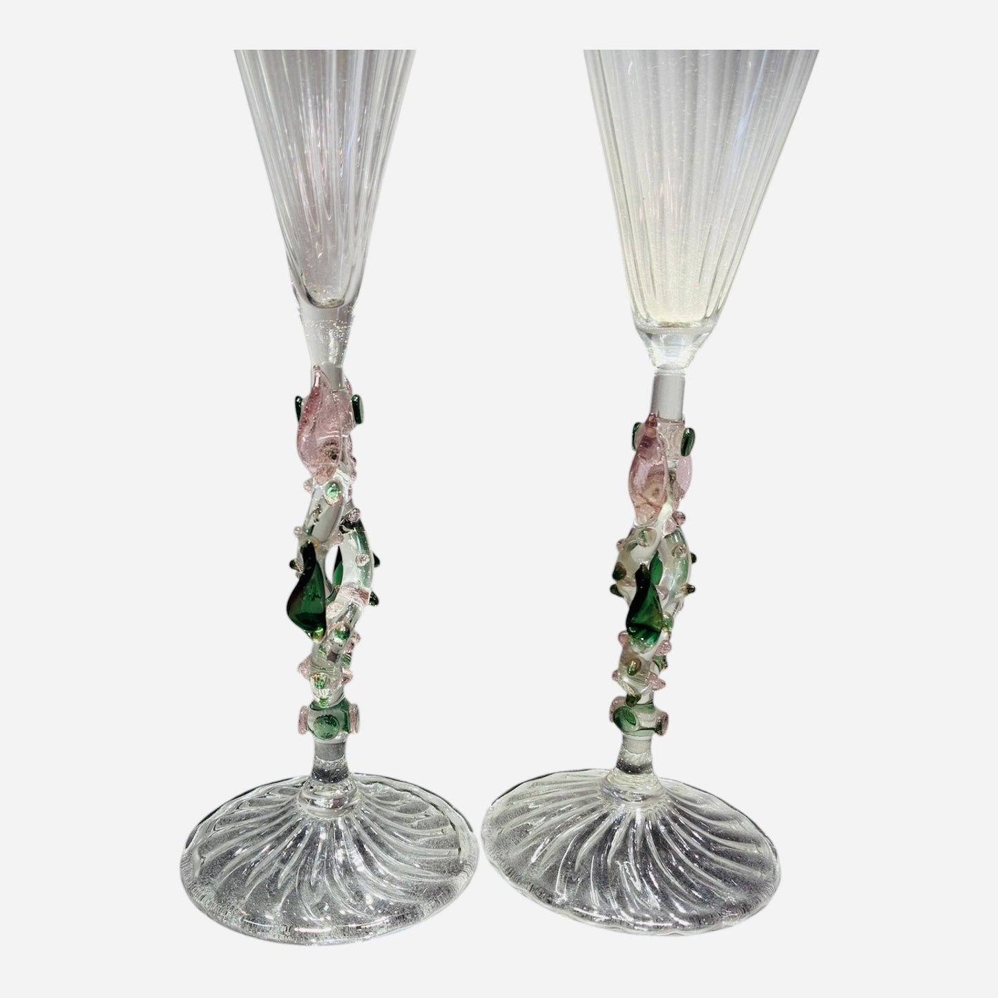 Coppia di calici in vetro di Murano soffiato con decoro rosa anni ‘50